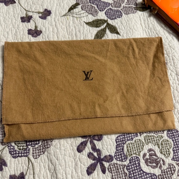Rare Louis Vuitton x Robert Wilson Lexington Vernis Pouchette Neon Orange Pink - Picture 7 of 7